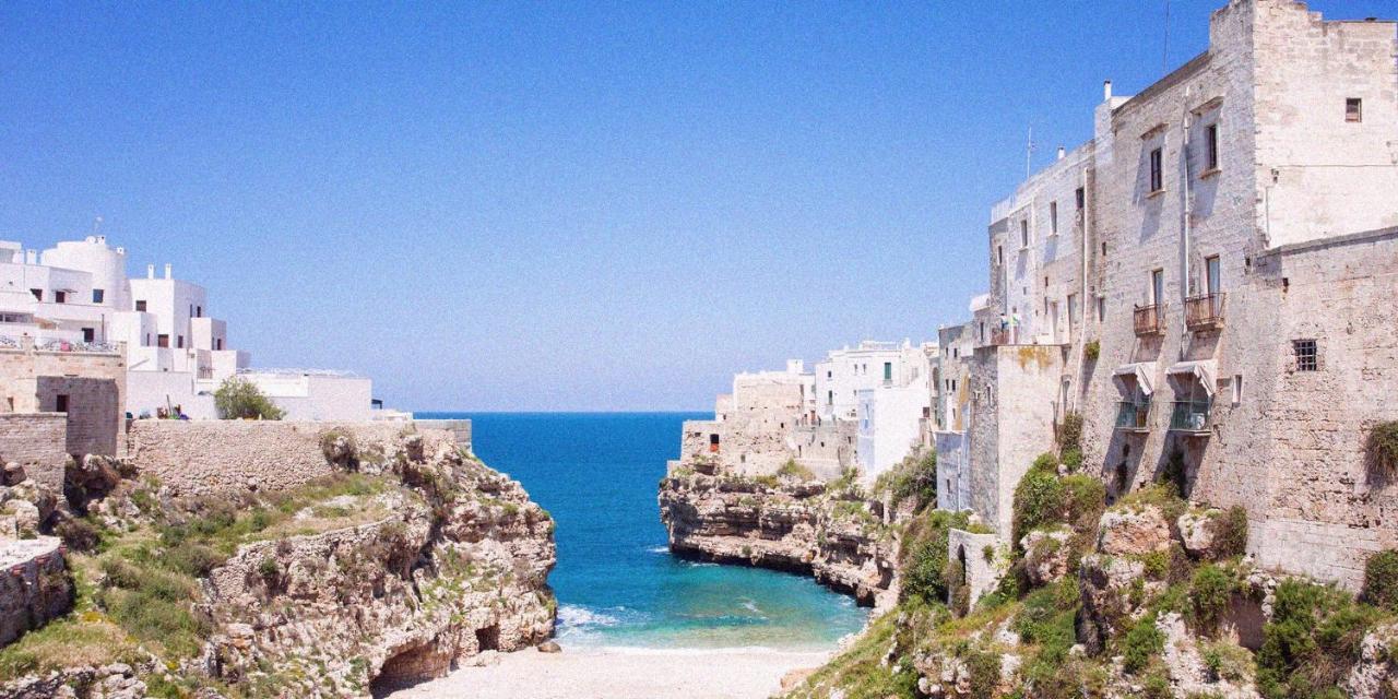 Fra Sole E Stelle Apartment Bari Bagian luar foto